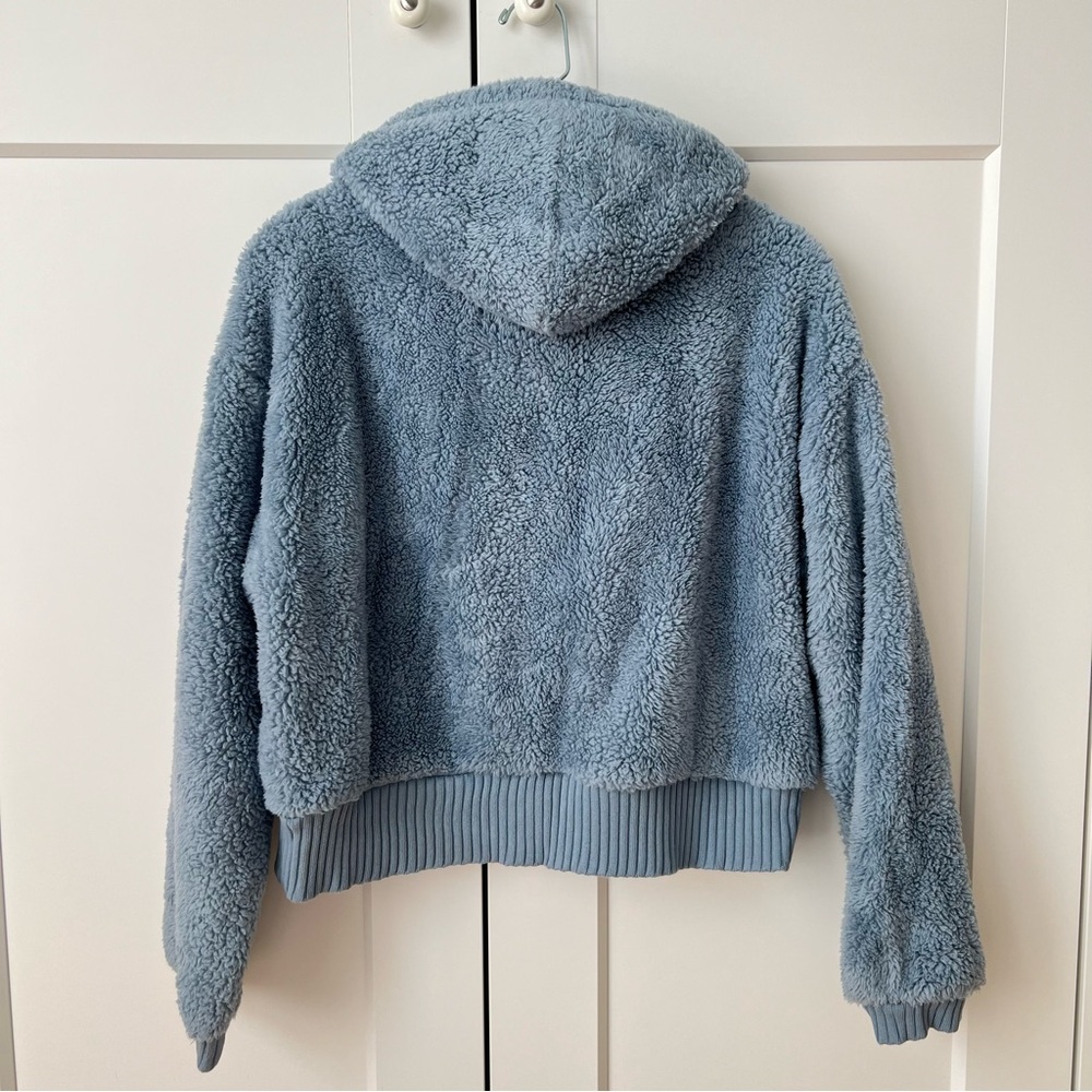 Gap Sherpa Sweater Cropped Hoodie Fuzzy Top size Small - Picture 8 of 9